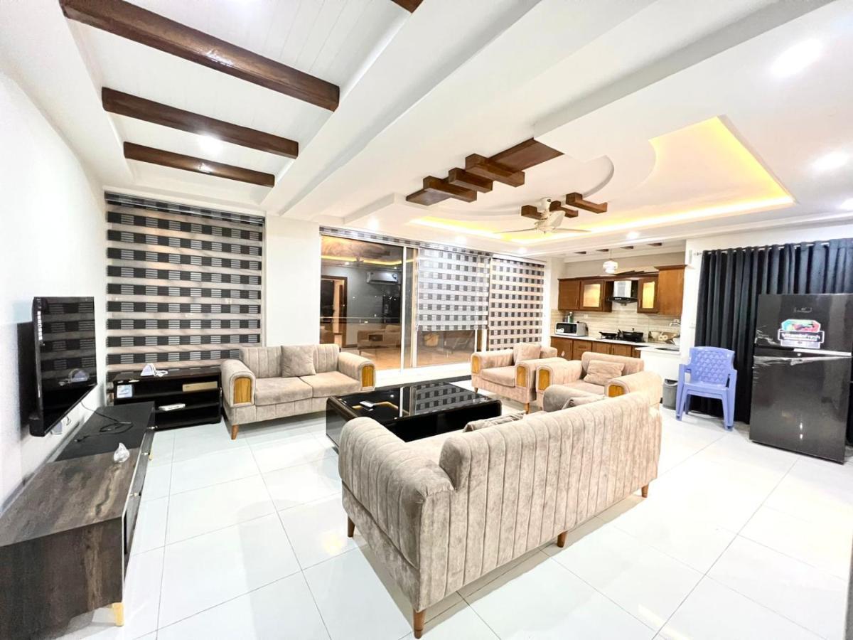 Luxury Apartment Rentals اسلام اباد المظهر الخارجي الصورة