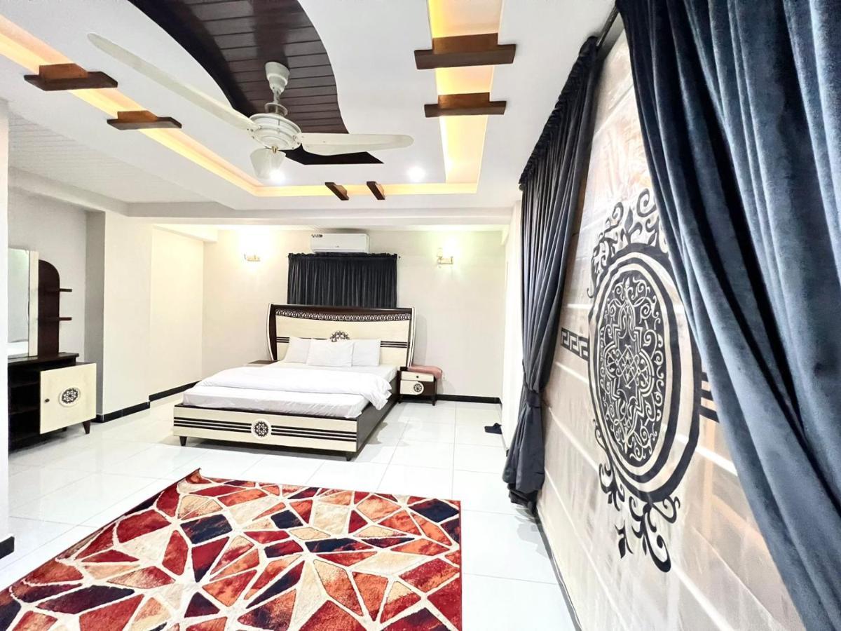 Luxury Apartment Rentals اسلام اباد المظهر الخارجي الصورة