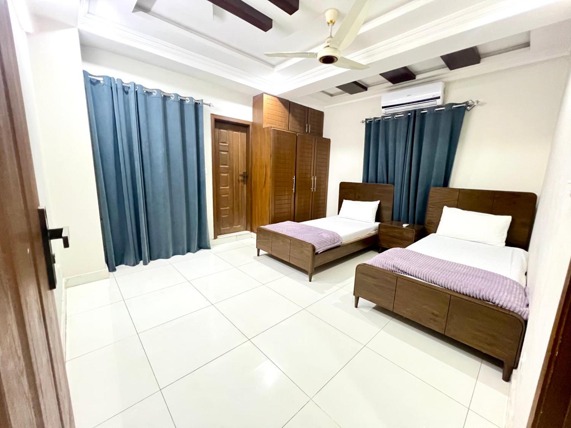 Luxury Apartment Rentals اسلام اباد المظهر الخارجي الصورة