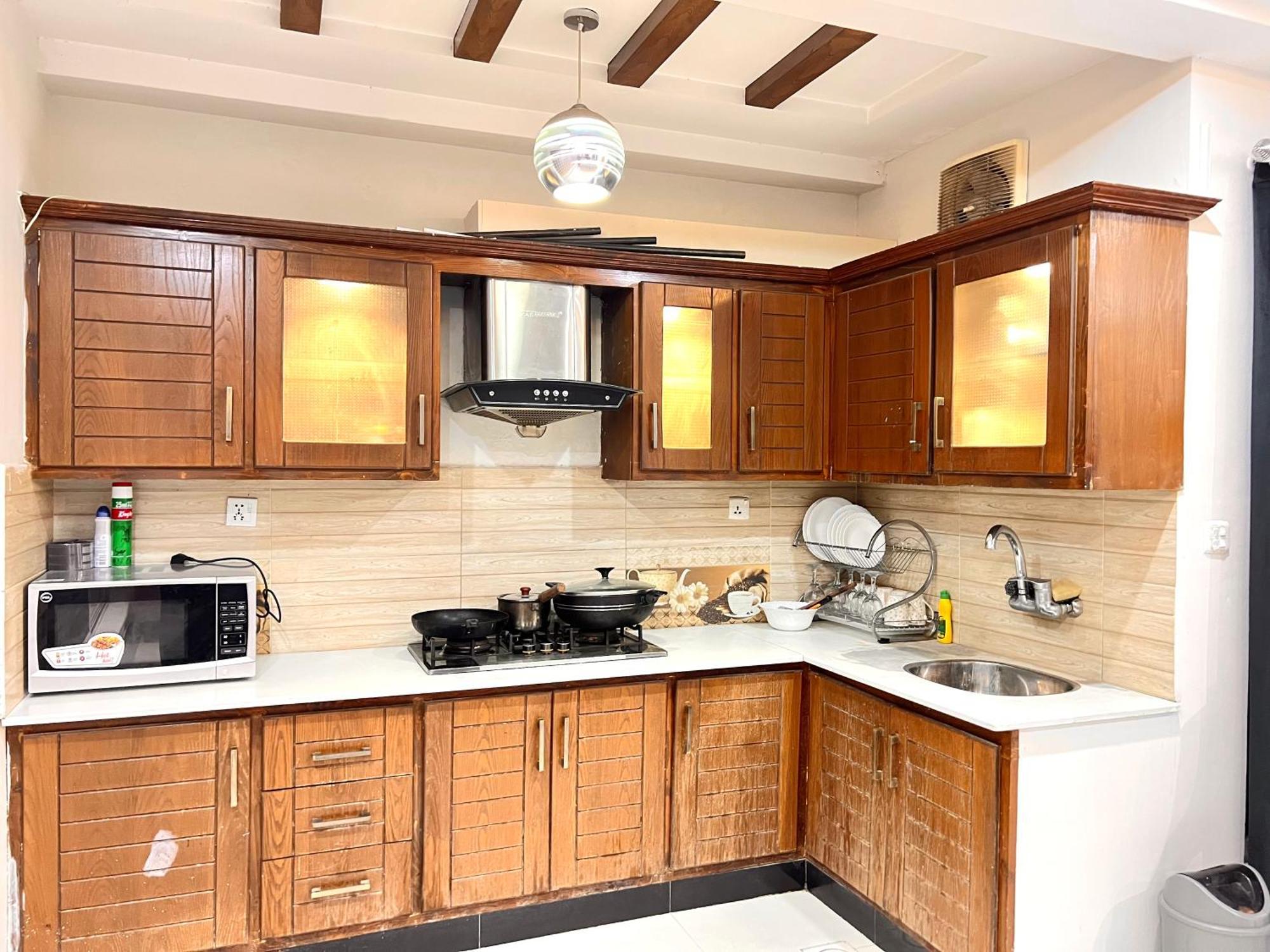 Luxury Apartment Rentals اسلام اباد المظهر الخارجي الصورة